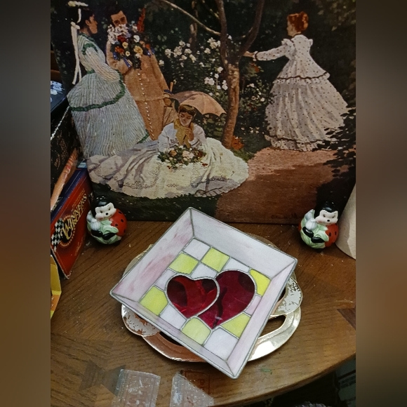 Handmade Stained glass heart ❤️💖 Candy 🍬 Dish Pink/Yellow and Red🥣Nice!🏘🎁 - Picture 2 of 11